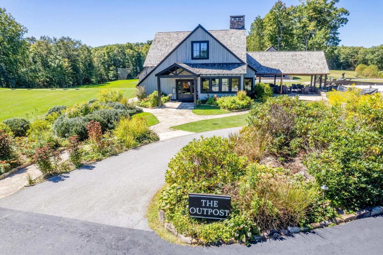 Appartamento Cardinals Crest Glenville Esterno foto
